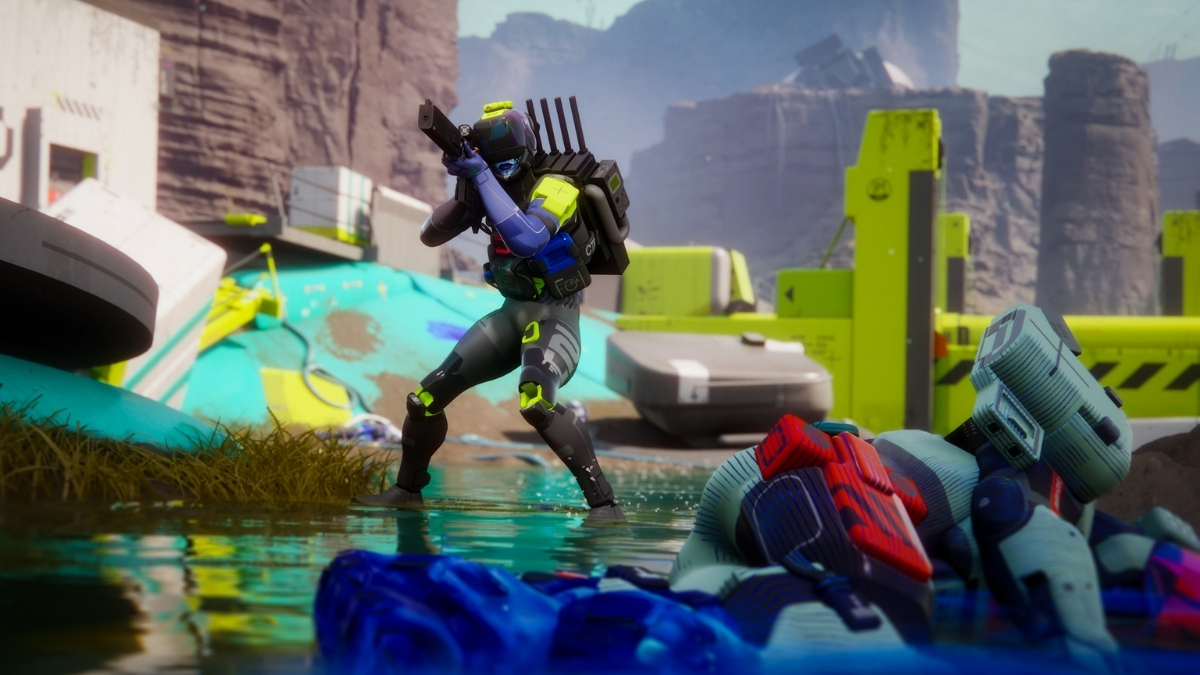 Marathon Season 2 screenshot showing dark sci-fi combat environment and visibility tools